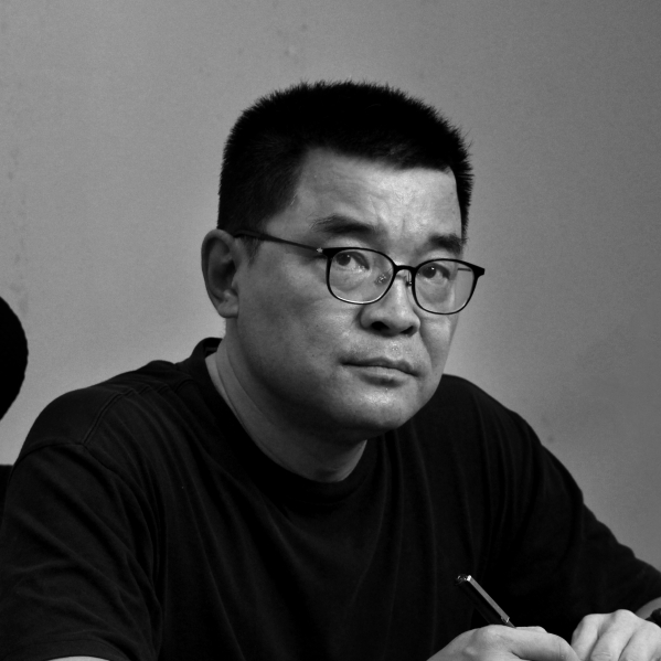 陈江.jpg